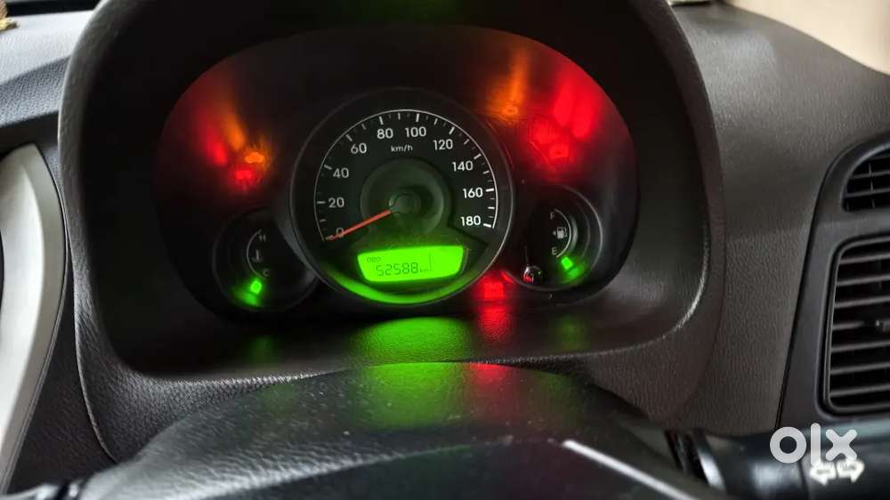 Hyundai Eon Era 2016 Petrol Manual, 2017 Registration