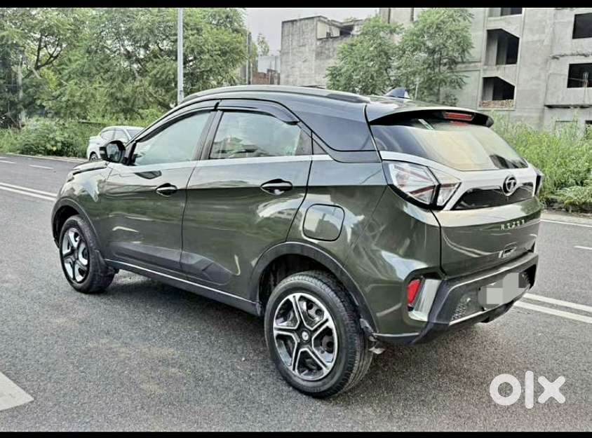 Tata Nexon 1.5 Revotorq Xm (s), 2021, Petrol