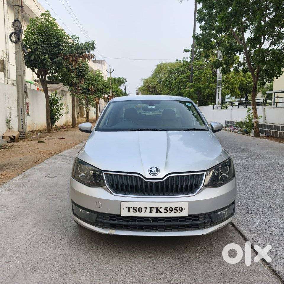 Skoda Rapid 1.5 Tdi At Style Plus, 2016, Diesel