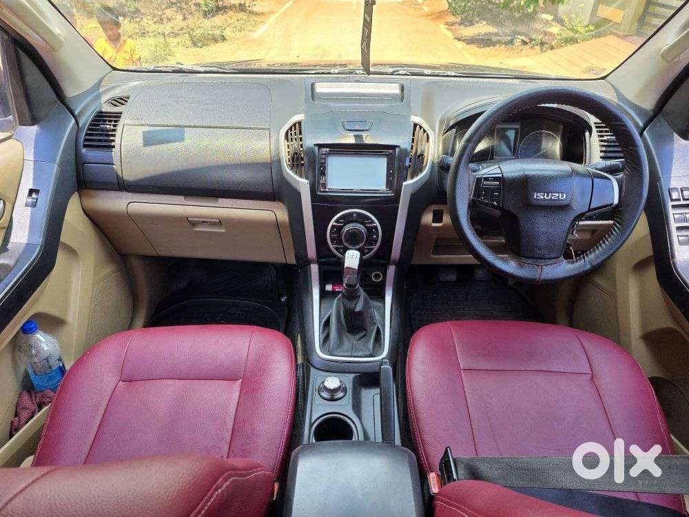 Isuzu D-max V-cross Z 4x4 Mt, 2017, Diesel