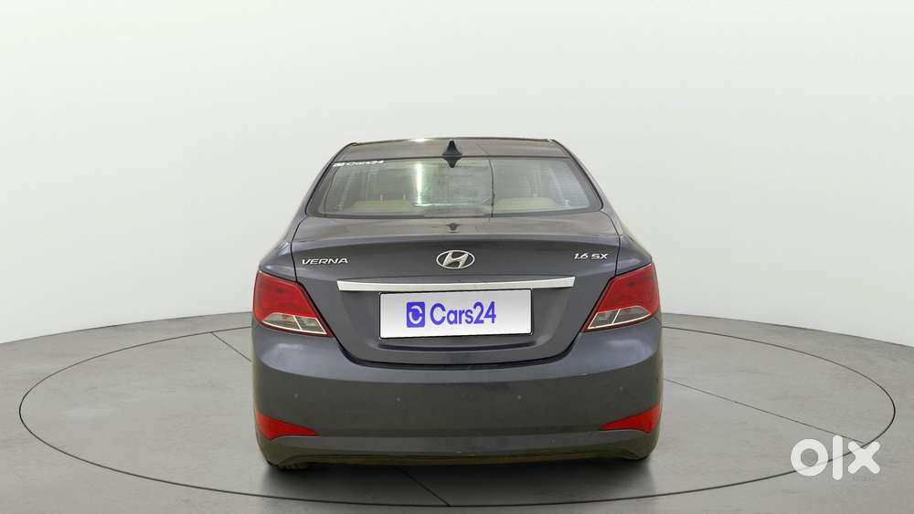 Hyundai Verna 1.6 Vtvt Sx, 2016, Petrol