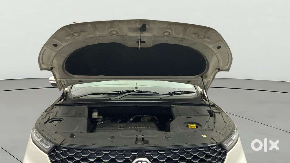 Mg Hector Plus 1.5 Hybrid Sharp Turbo 6 Str, 2022, Petrol