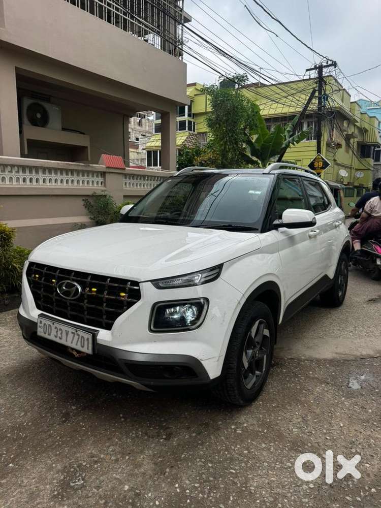 Hyundai Venue 2019 Diesel Well Maintained
