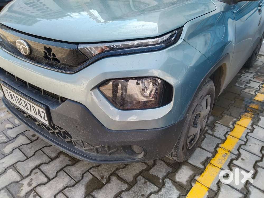 Tata Punch Adventure Plus Amt Petrol 2025 Nov