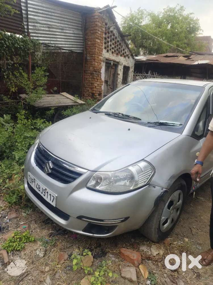 Suzuki Sx4 2011 ,5 Year Bad Hue H  New Condition Valid 2031 Tk H