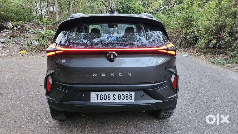 Tata Nexon Creative Plus S 1.2 Revotron Petrol 6 Amt, 2024, Petrol