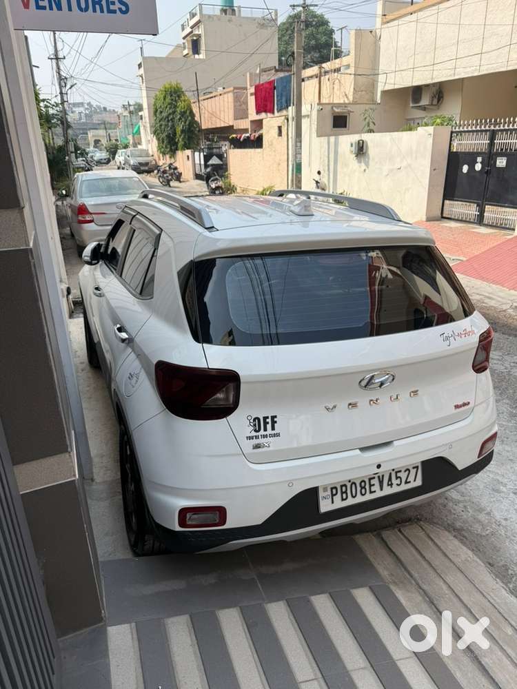 Hyundai Venue 2021 Petrol Automatic