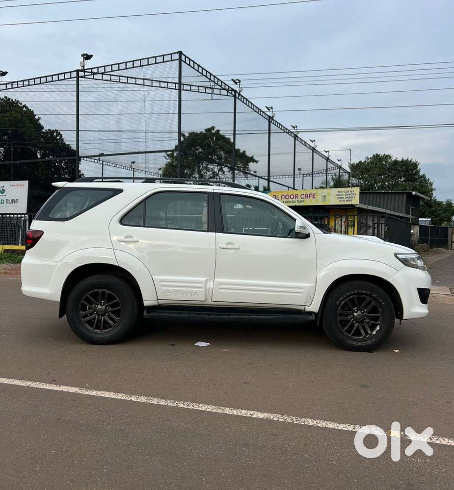 Toyota Fortuner 3.0 4x2 Automatic, 2014, Diesel