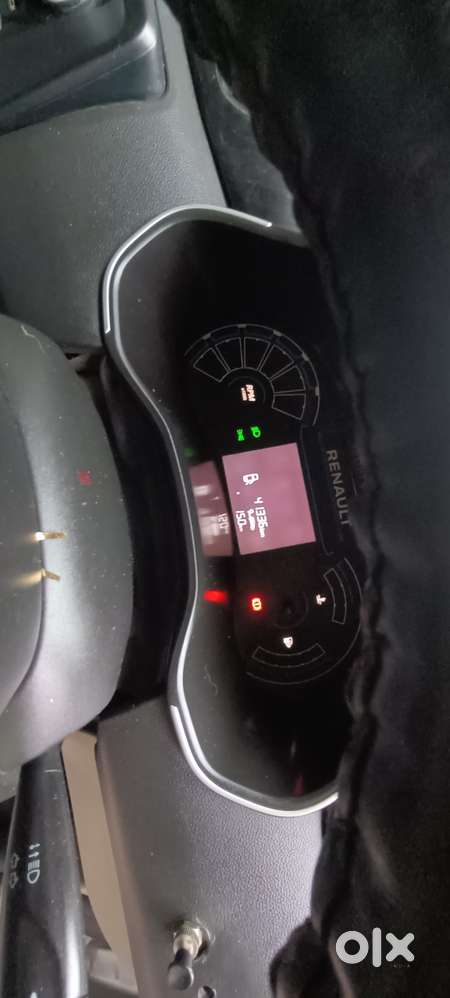 Renault Triber Rxl, 2021, Petrol