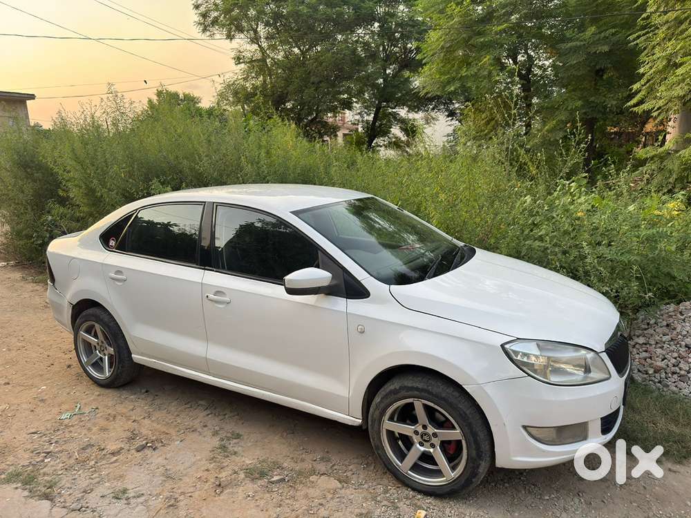 2012 Skoda Rapid Diesel Manual