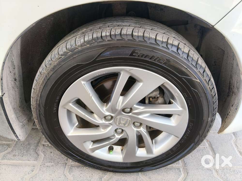 Honda Jazz V Mt Privilege, 2019, Petrol