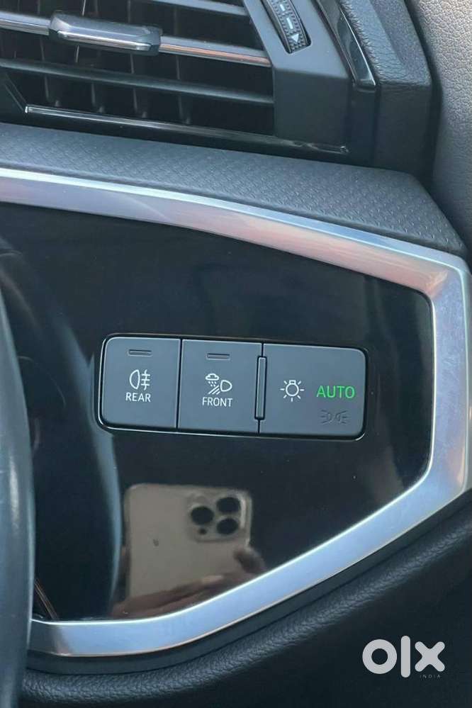 Audi Q3 40 Tfsi Technology, 2023, Petrol