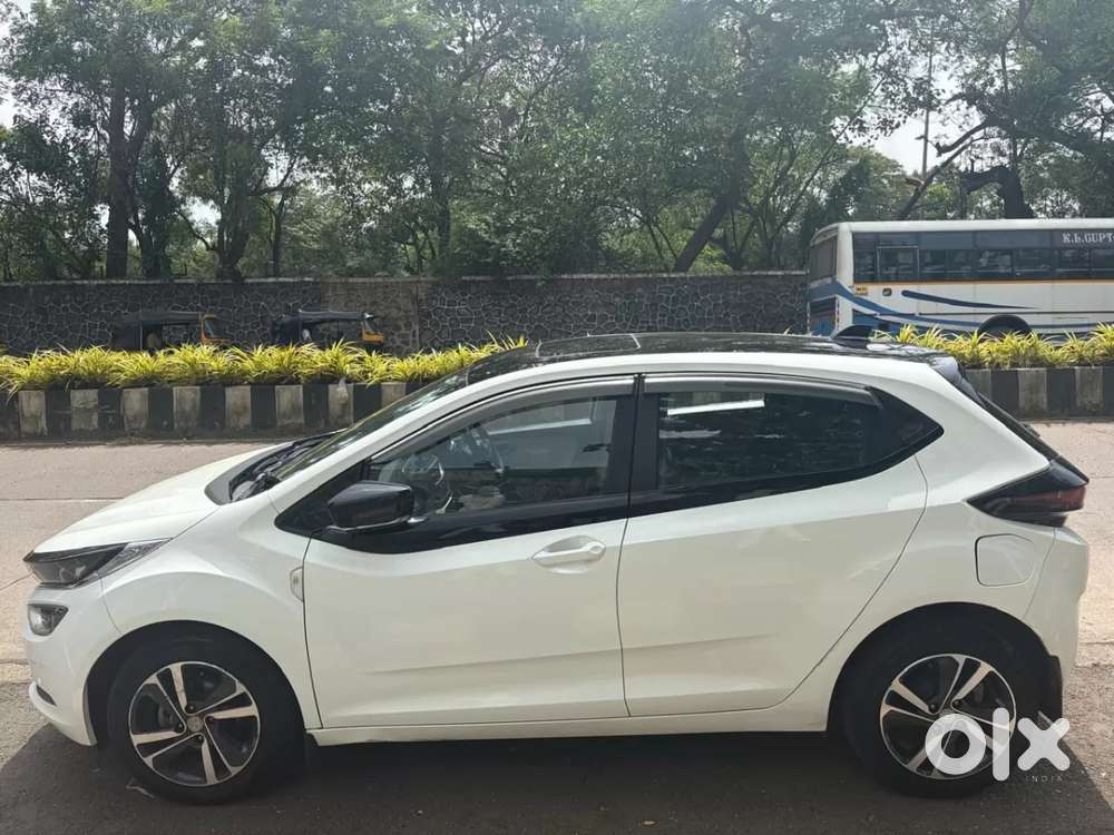 Tata Altroz Xz Plus (s) Icng, 2024, Cng & Hybrids