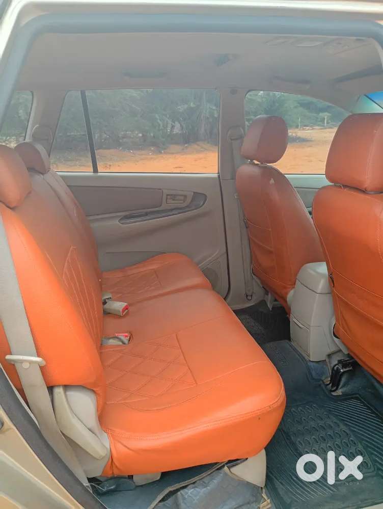 Toyota Innova 2010 G4 Limited Edison