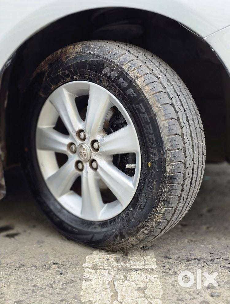 Toyota Corolla Altis G Hv At, 2012, Petrol