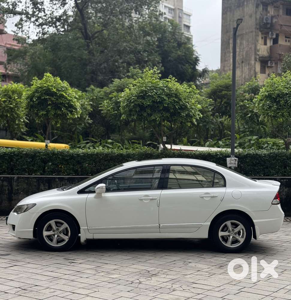 Honda Civic 1.8 V At Sunroof, 2011, Cng & Hybrids