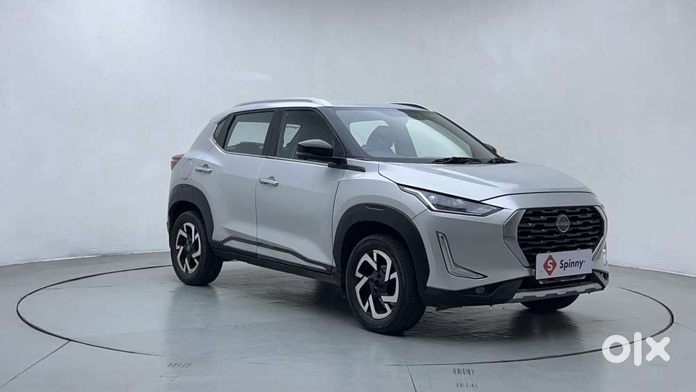 Nissan Magnite 1.0 Xv Premium, 2022, Petrol