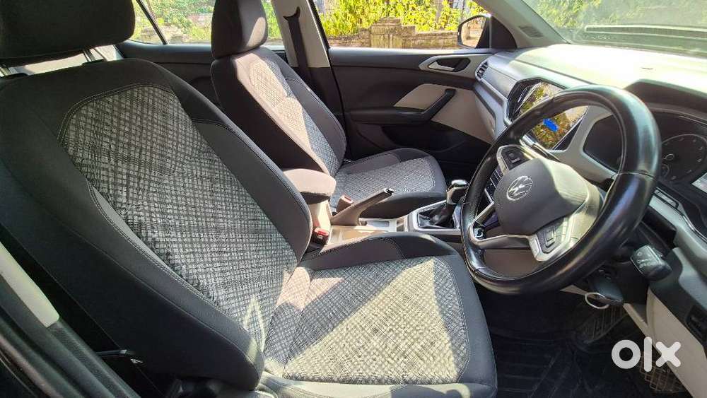 Volkswagen Taigun Highline Plus 1.0tsi At, 2022, Petrol