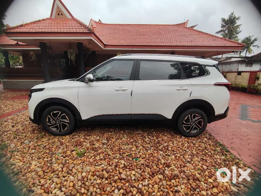 Kia Carens 2022 Petrol
