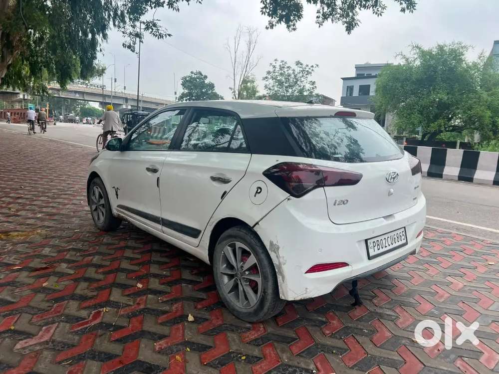 Hyundai I20 Spotz Petrol 2015