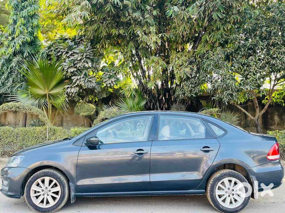 Volkswagen Vento 1.5 Highline Plus At 16 Alloy, 2018, Petrol