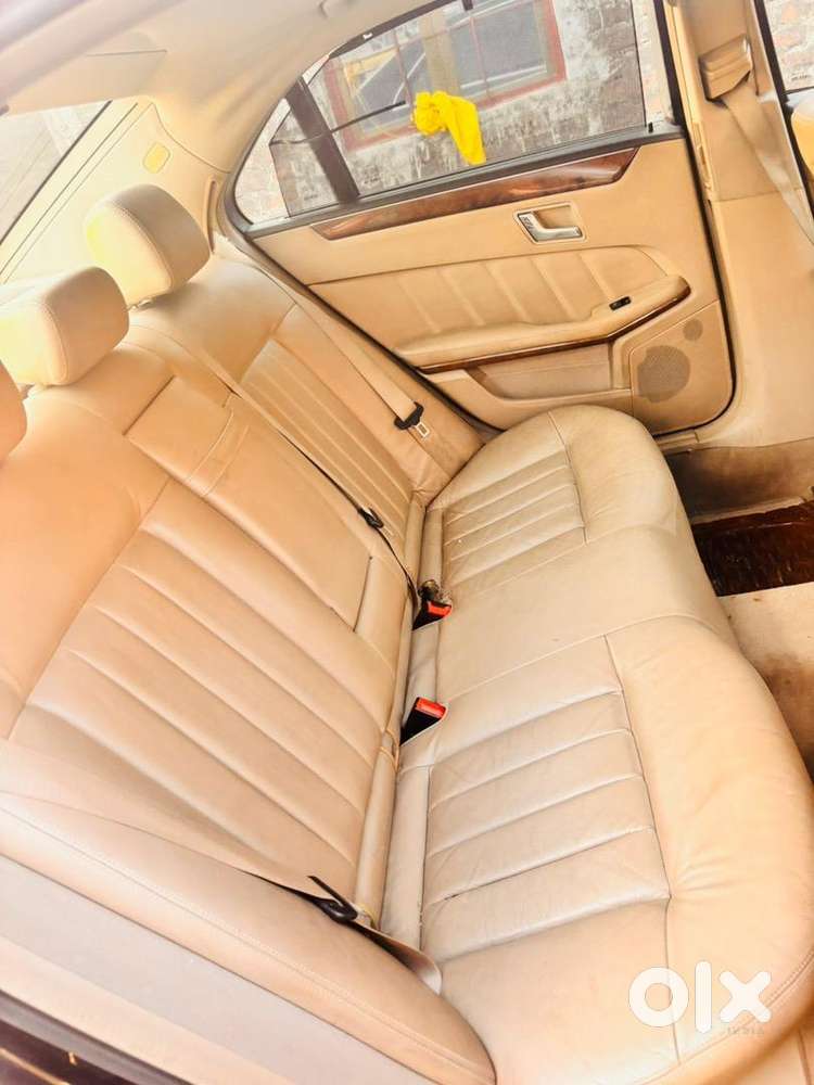 Mercedes-benz Luxury 2012 Car