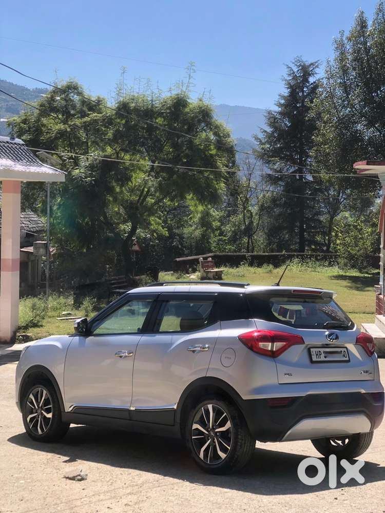 Mahindra Xuv300 2022 Petrol Well Maintained