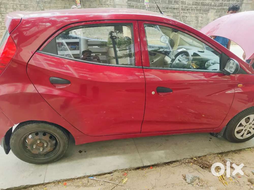 Hyundai Eon 2016 Petrol 90000 Km Driven