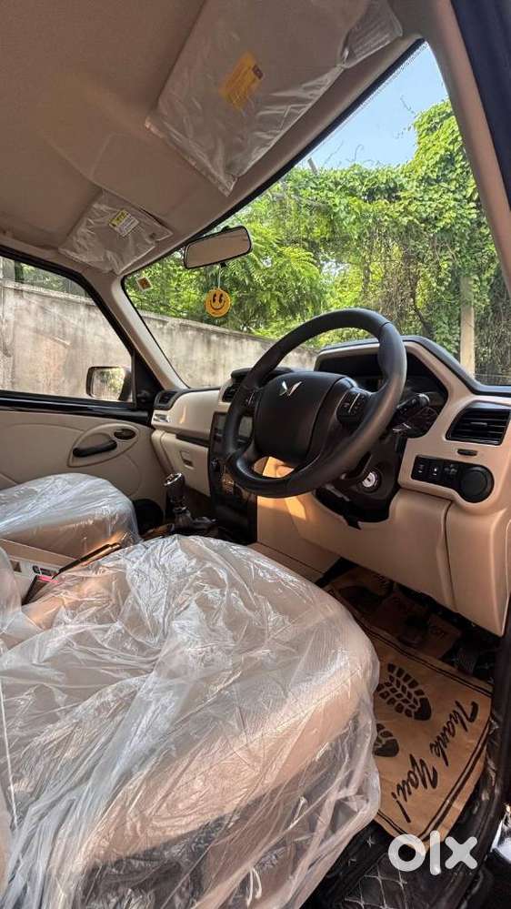 Mahindra Scorpio Classic, 2026, Diesel