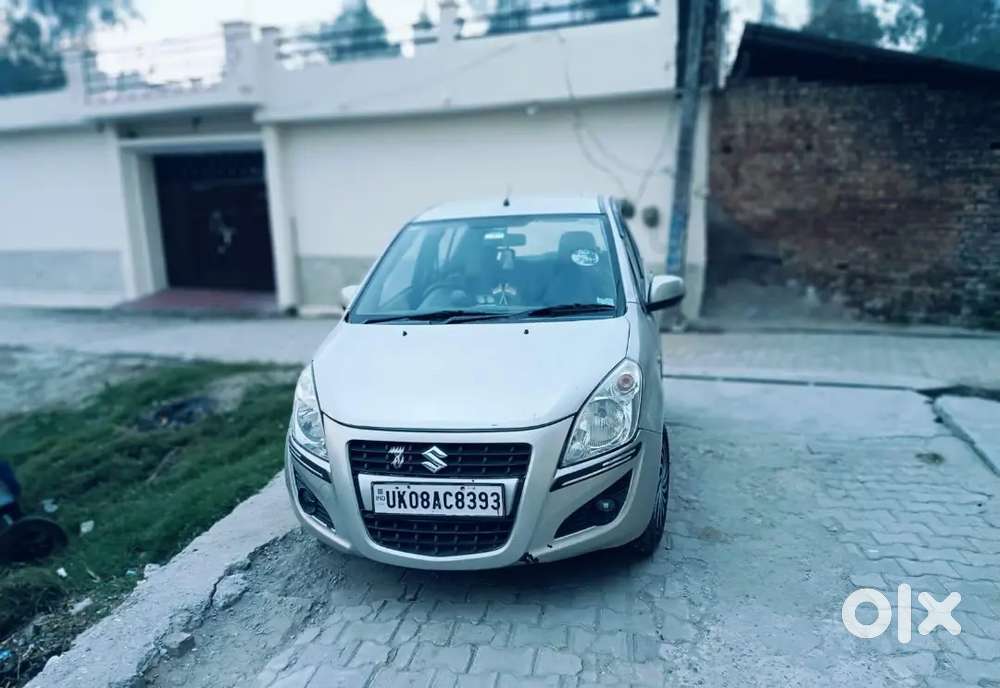 Koi Be Kami Nhi H Ek Dum Mast Gadi H