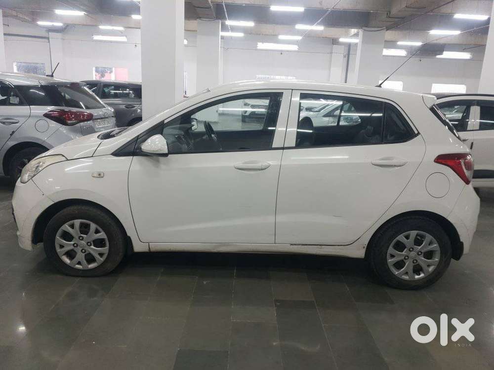 Hyundai Grand I10 2013-2016 Crdi Sportz, 2015, Diesel