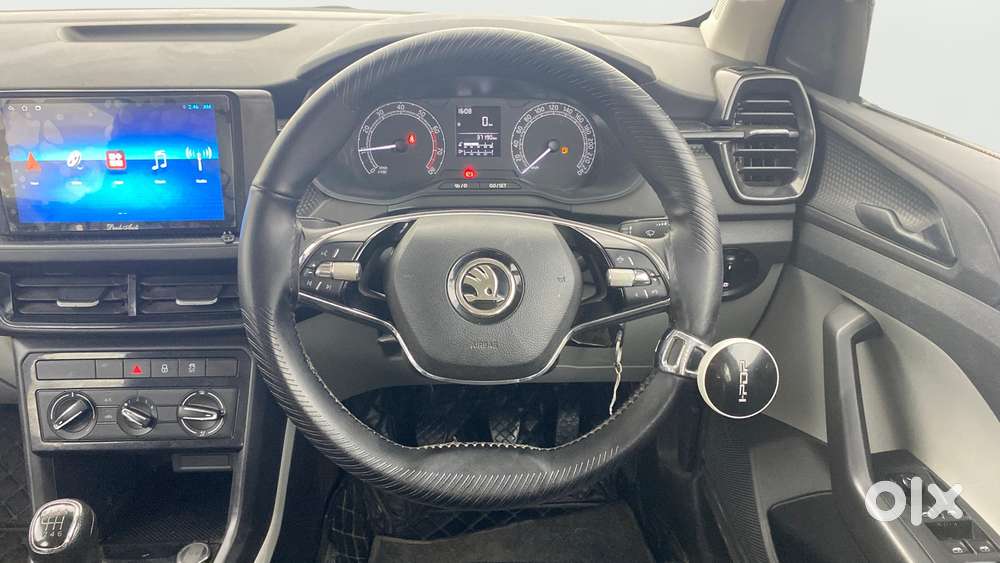 Skoda Kushaq 1.0 Tsi Active, 2022, Petrol