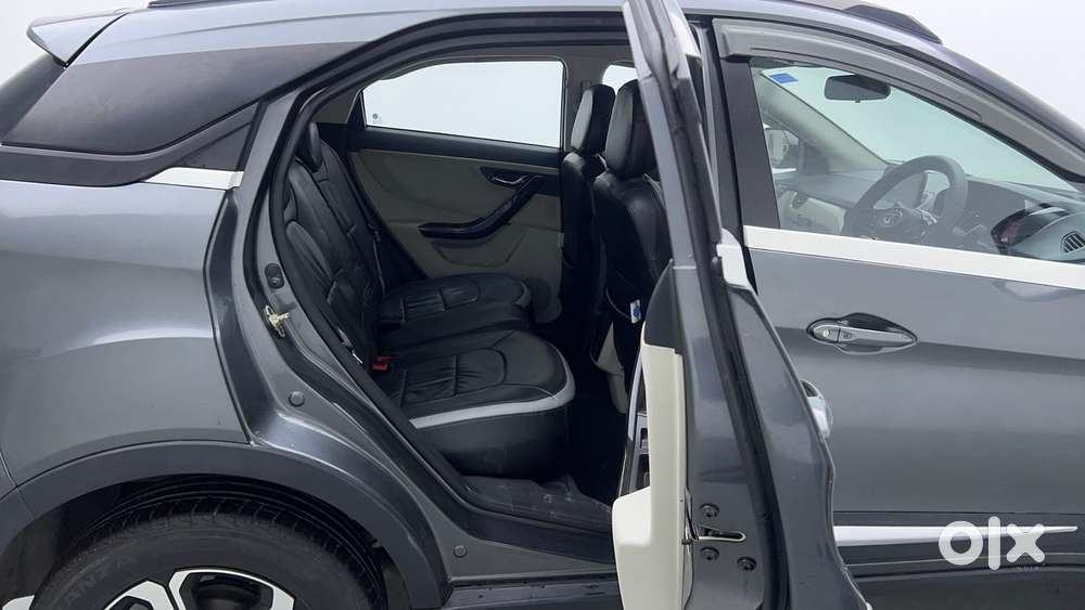 Tata Nexon 1.2 Revotron Xz Plus, 2022, Petrol