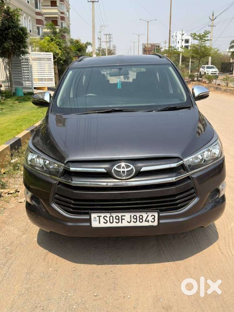 Toyota Innova Crysta 2.4 G Mt, 2019, Diesel