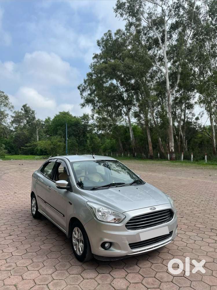 Ford Aspire Titanium 2017 Petrol