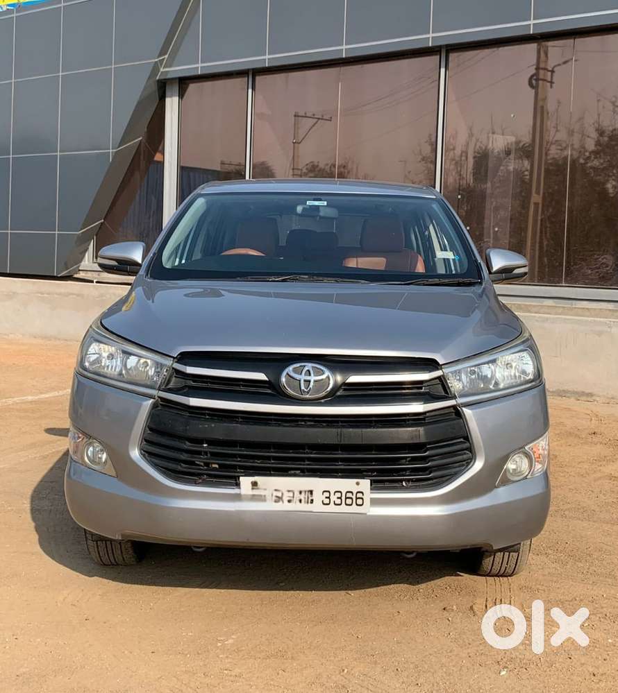 Toyota Innova Crysta 2.4 G Mt 8s, 2017, Diesel