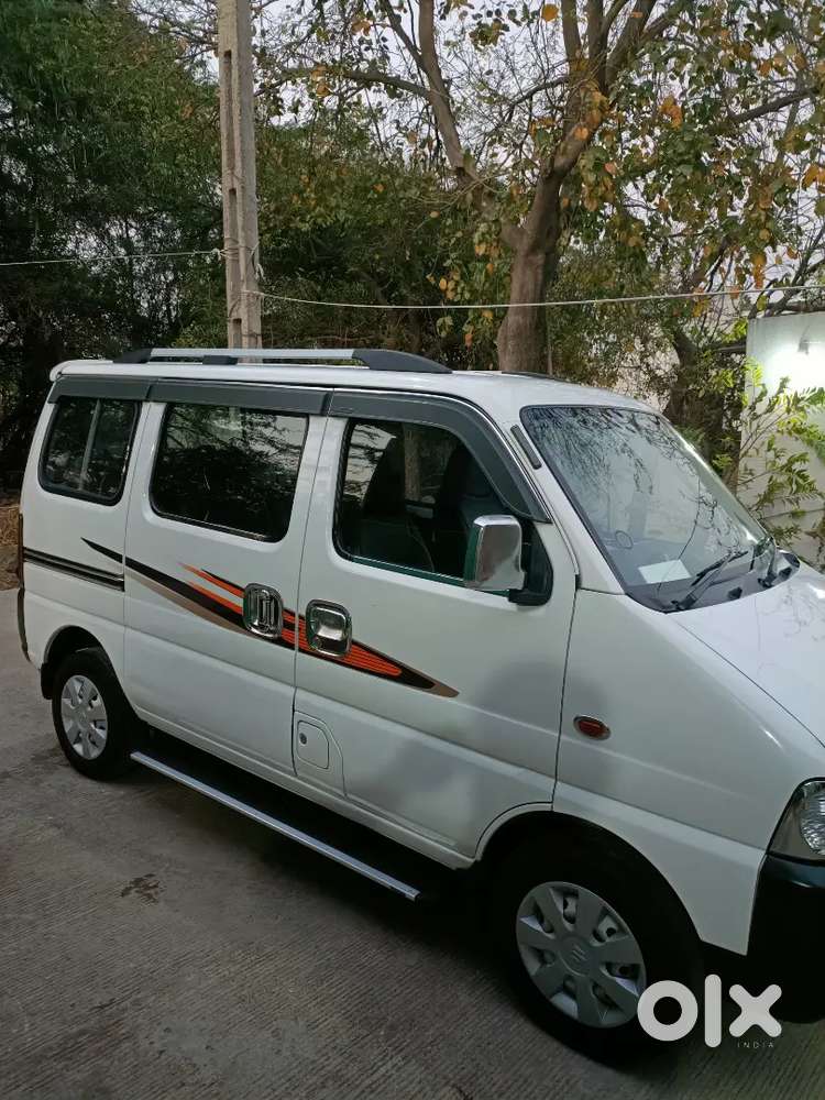 Maruti Suzuki Eeco 2025 Cng & Hybrids Well Maintaind