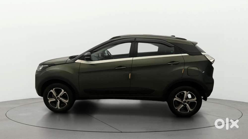 Tata Nexon 1.2 Revotron Xza Plus, 2022, Petrol