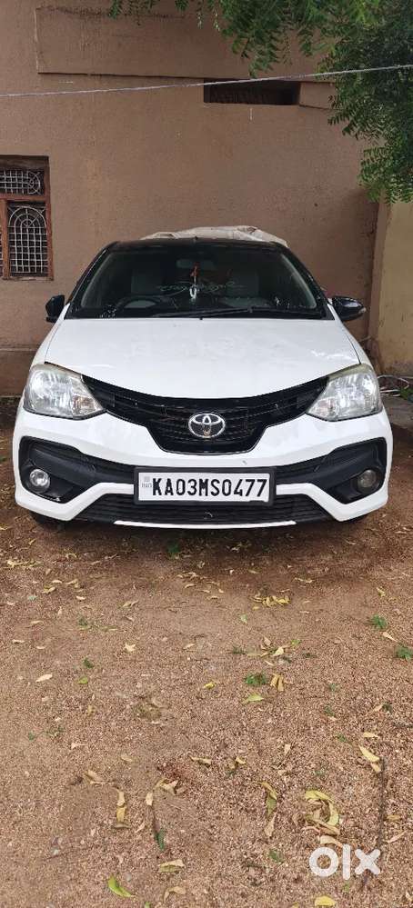 Toyota Etios Liva 2013 Diesel Well Maintained