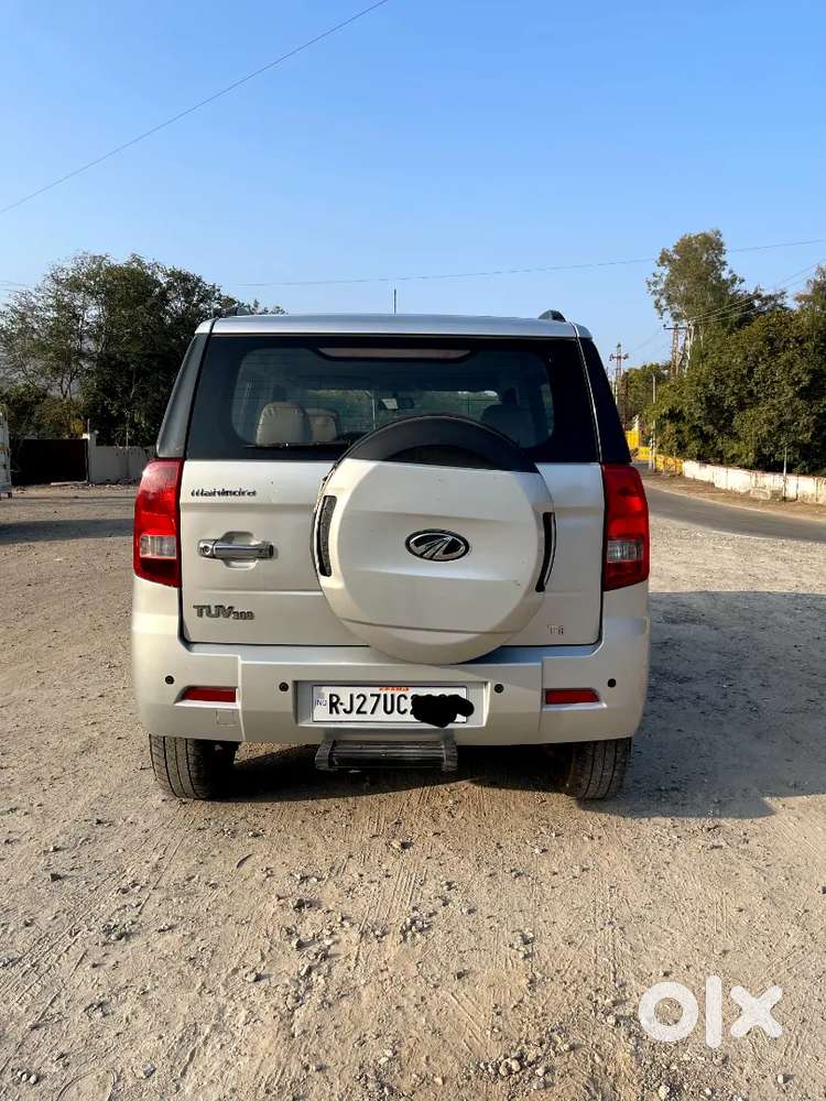 Mahindra Tuv 300 2015 Diesel Well Maintained
