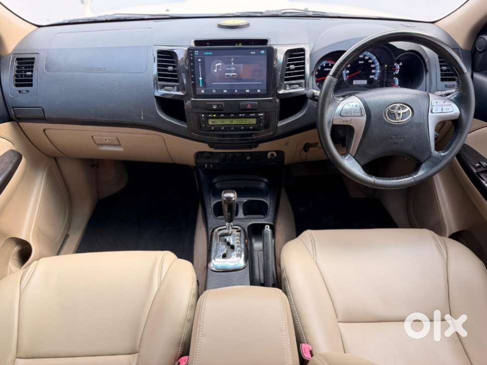 Toyota Fortuner 3.0 4x2 Automatic, 2015, Diesel