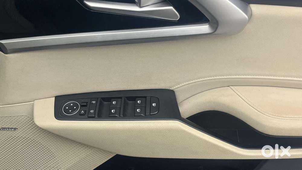Kia Carens 1.4 Luxury Plus 6 Str, 2022, Petrol