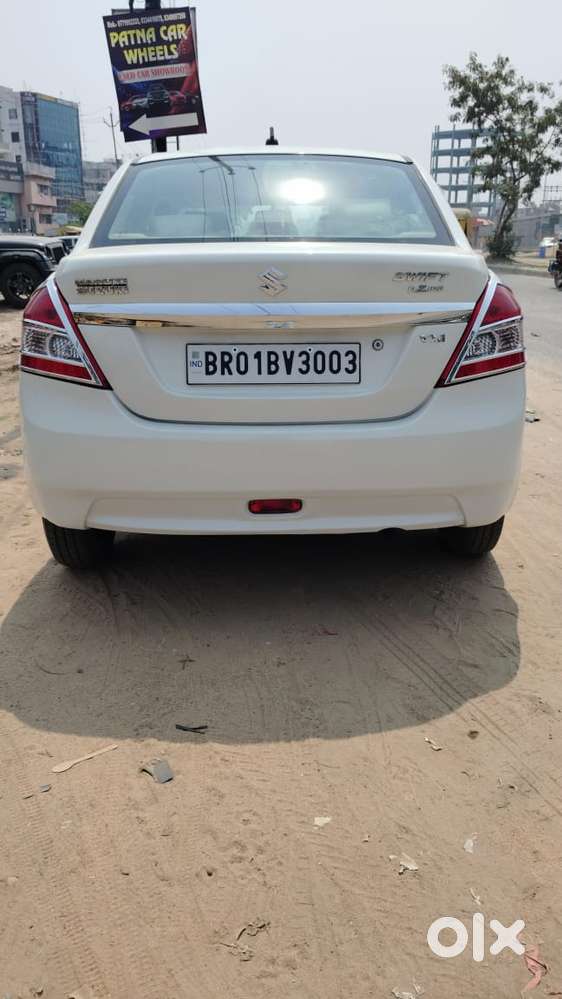 Maruti Suzuki Swift Dzire Vxi Optional, 2013, Petrol