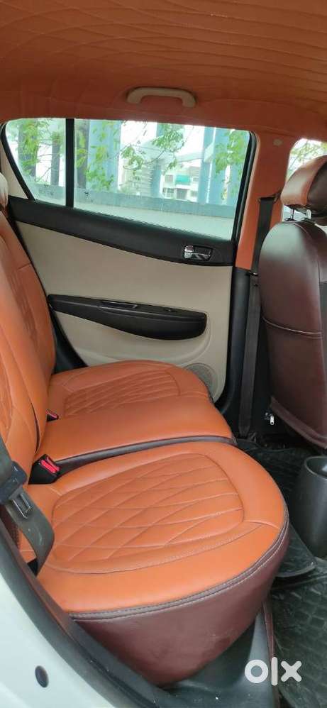Hyundai I20 Sportz 1.4 Crdi, 2014, Diesel