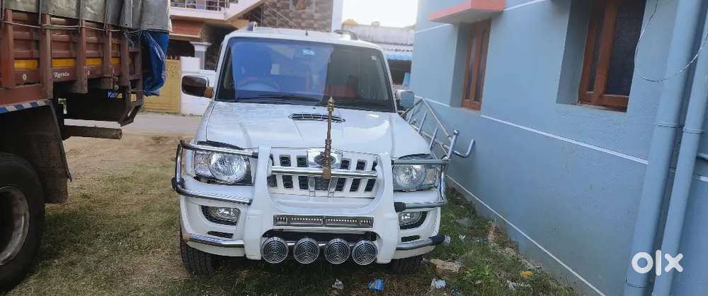 Mahindra Scorpio 2010 Diesel Car