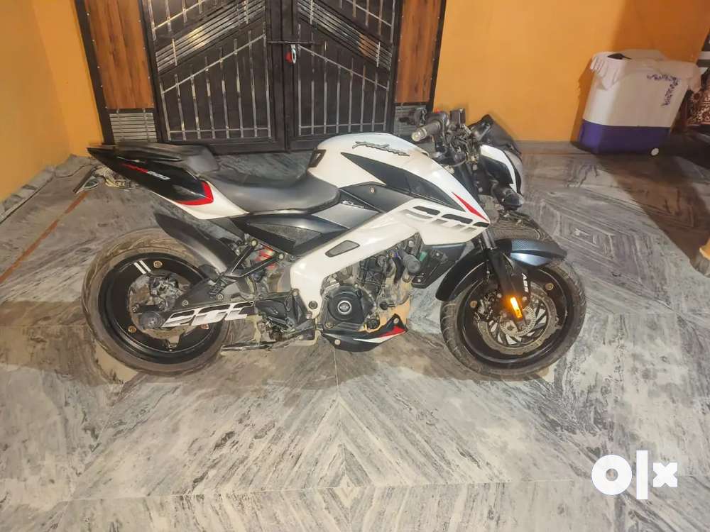 BAJAJ super PULSAR NS200 Bs6 2022 Motorcycles
