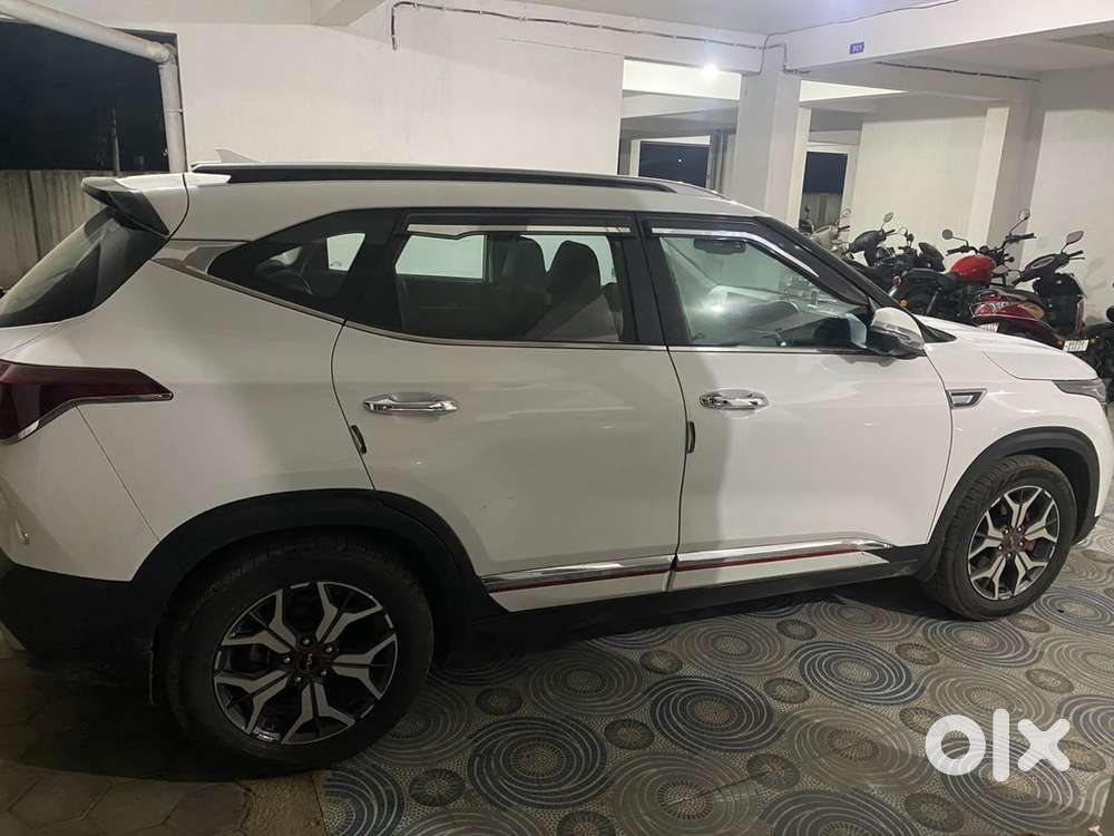Kia Seltos Petrol 2021 Personal Car Top Model