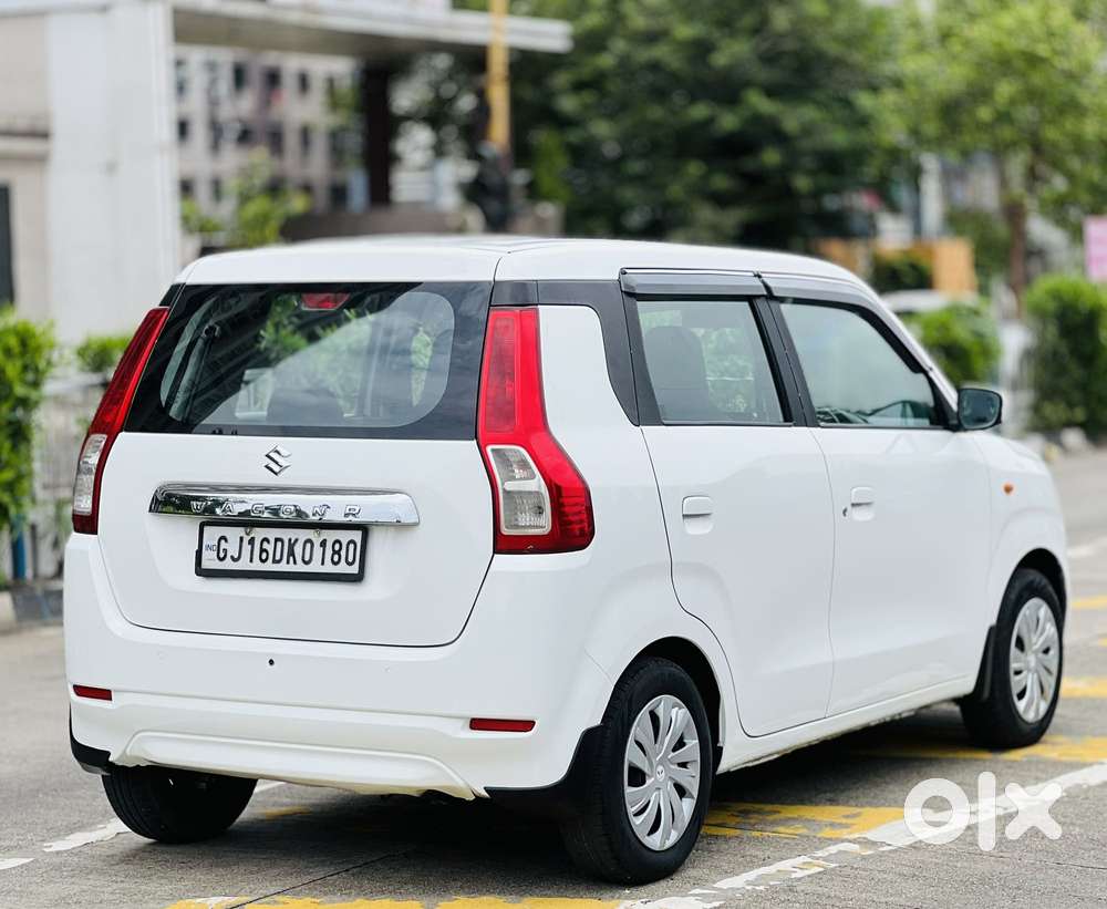 Maruti Suzuki Wagon R 1.2 Zxi, 2023, Cng & Hybrids