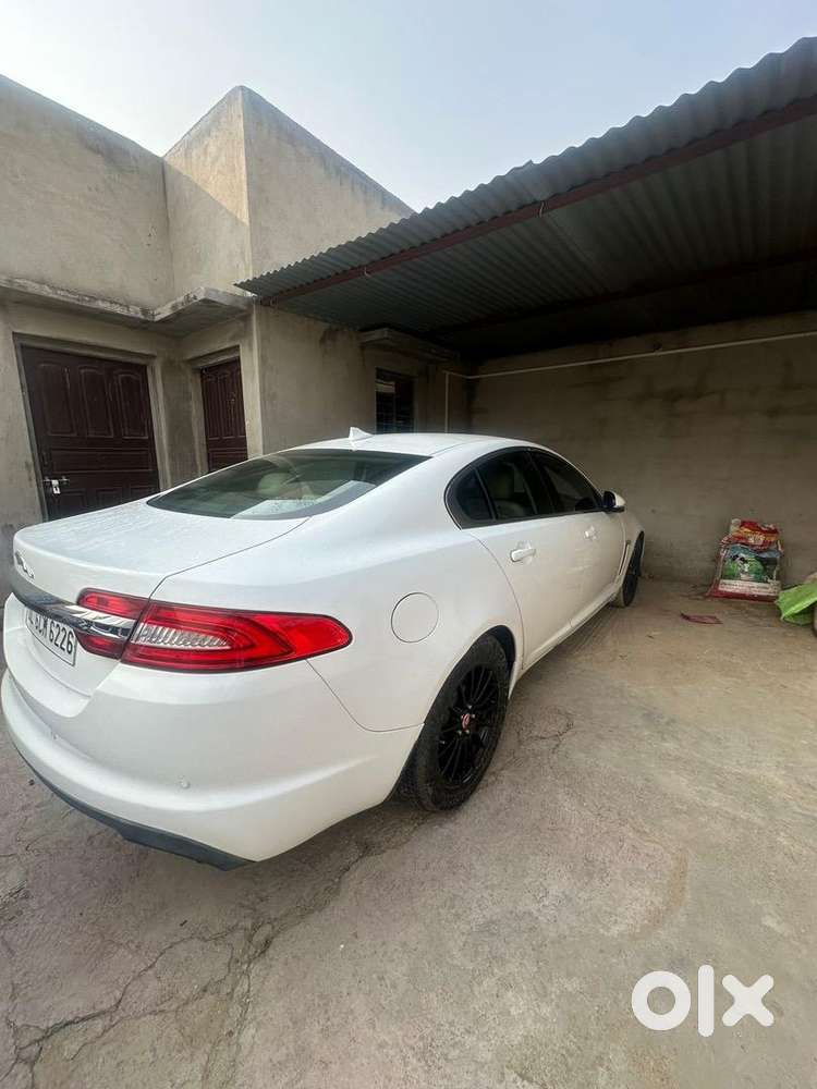 Jaguar Xf 2014