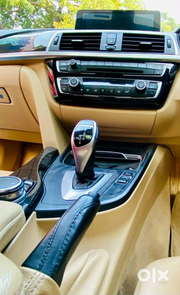 Bmw 3 Series 2.0 320i Luxury Line, 2016, Petrol